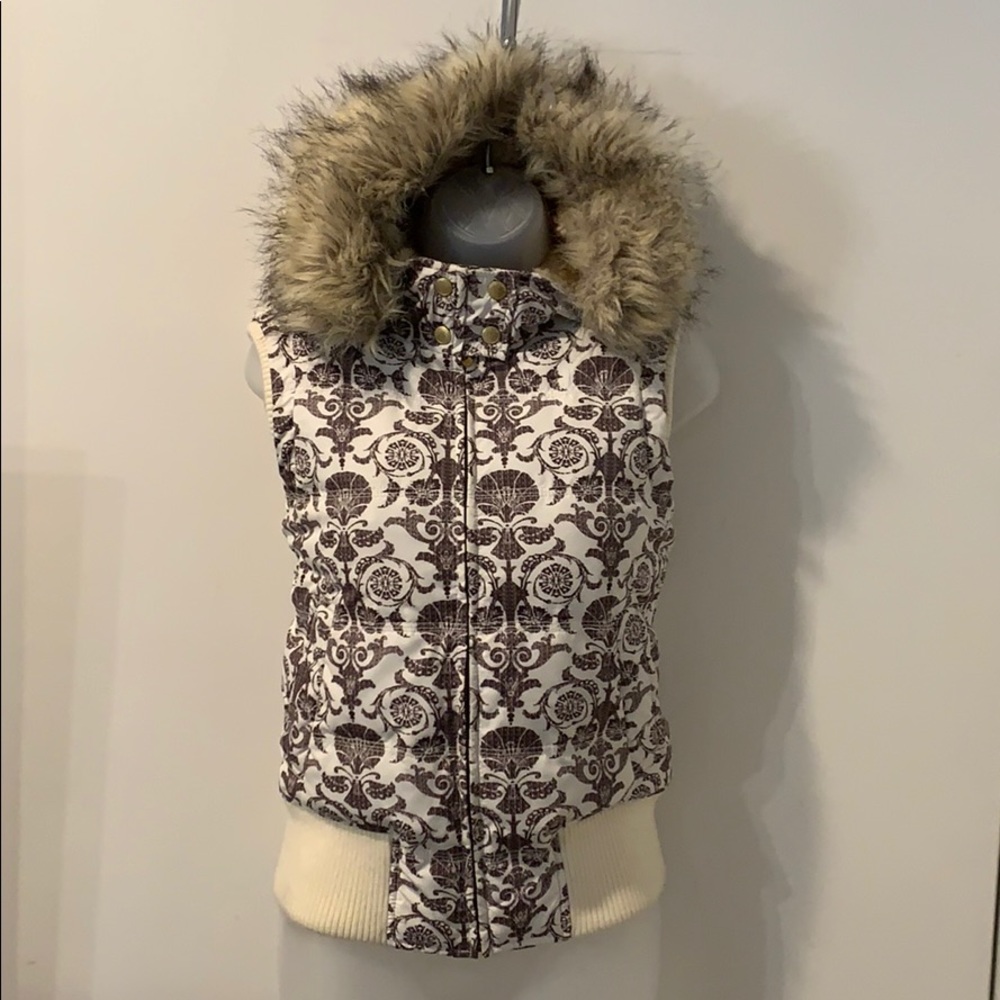 AEROPOSTALE jacket vest with hood size M
